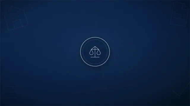 Şirket türü seçimi için el sıkışarak anlaşma yapan iş ortakları
